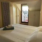 La Casetta Sui Tetti 아파트 *